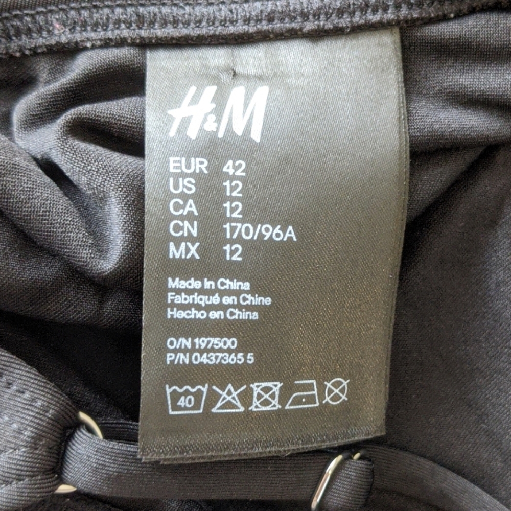 H&M Swimsuit - Picture 4 of 4